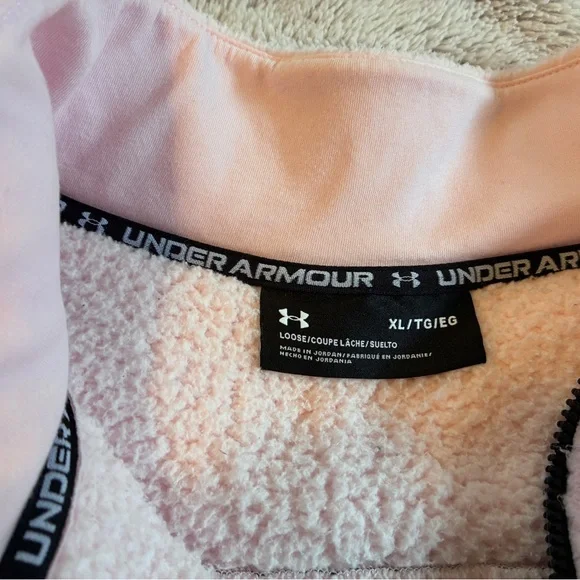 WOMANS UNDER ARMOUR TEDDY JACKET-XLARGE - Picture 6 of 6